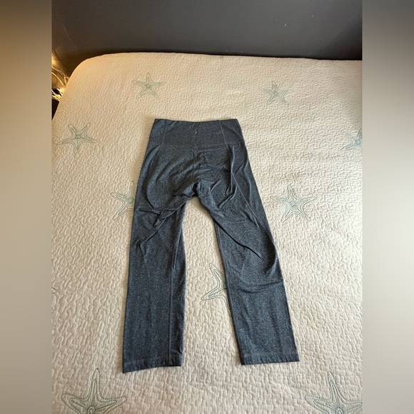 Old Navy Capris - Picture 3 of 3